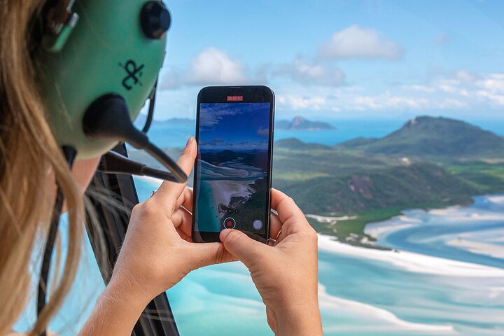 Whitehaven From Above – 30 minute Whitsunday Helicopter Tour